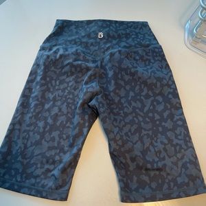Buffbunny blue camo print biker shorts